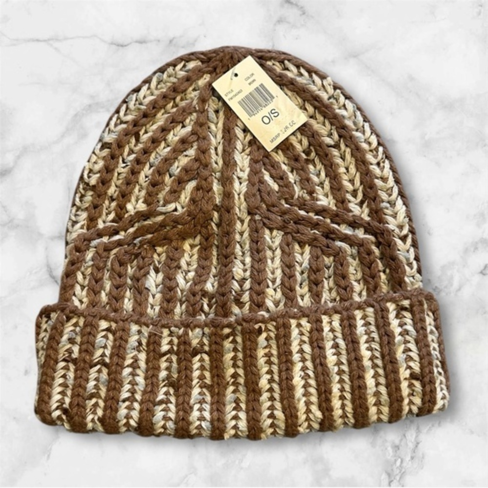 Brown and Cream Knit Beanie NWT Cold Weather Attire Hat